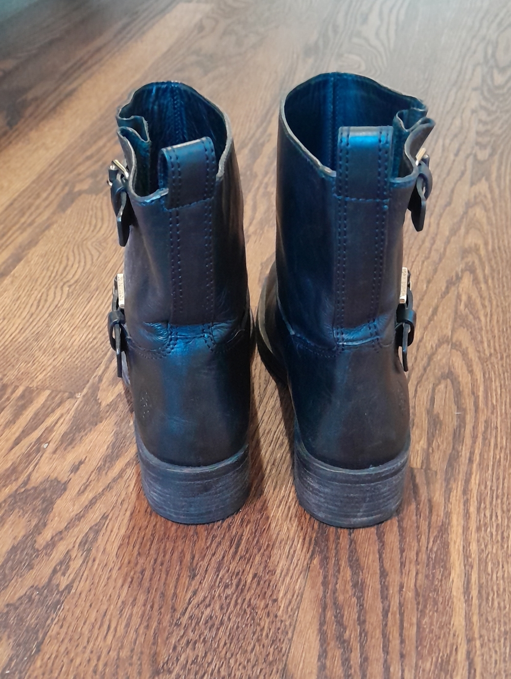 Tory Burch "Bennie" Black Leather Moto Ankle Boots - Women 7M, Buckle - Picture 6 of 15